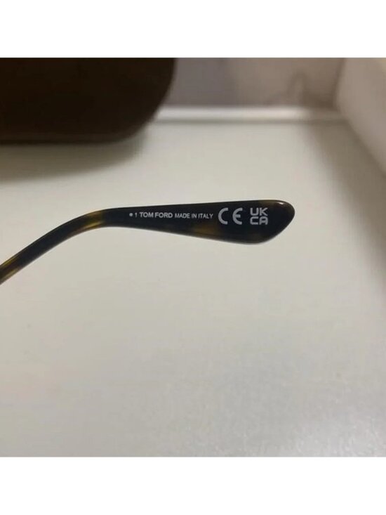 New Tom Ford Unisex Holden Brown Gradient Pilot  Sunglasses FT0818 08G main image 8